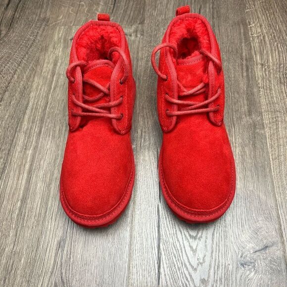 UGG Kid's Neumel II Boot Big kid size 4 - Picture 3 of 8